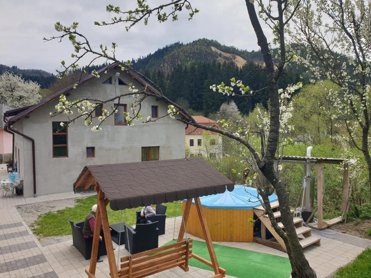 Hotel Casa Cu Povesti Rosia Montana Exteriér fotografie